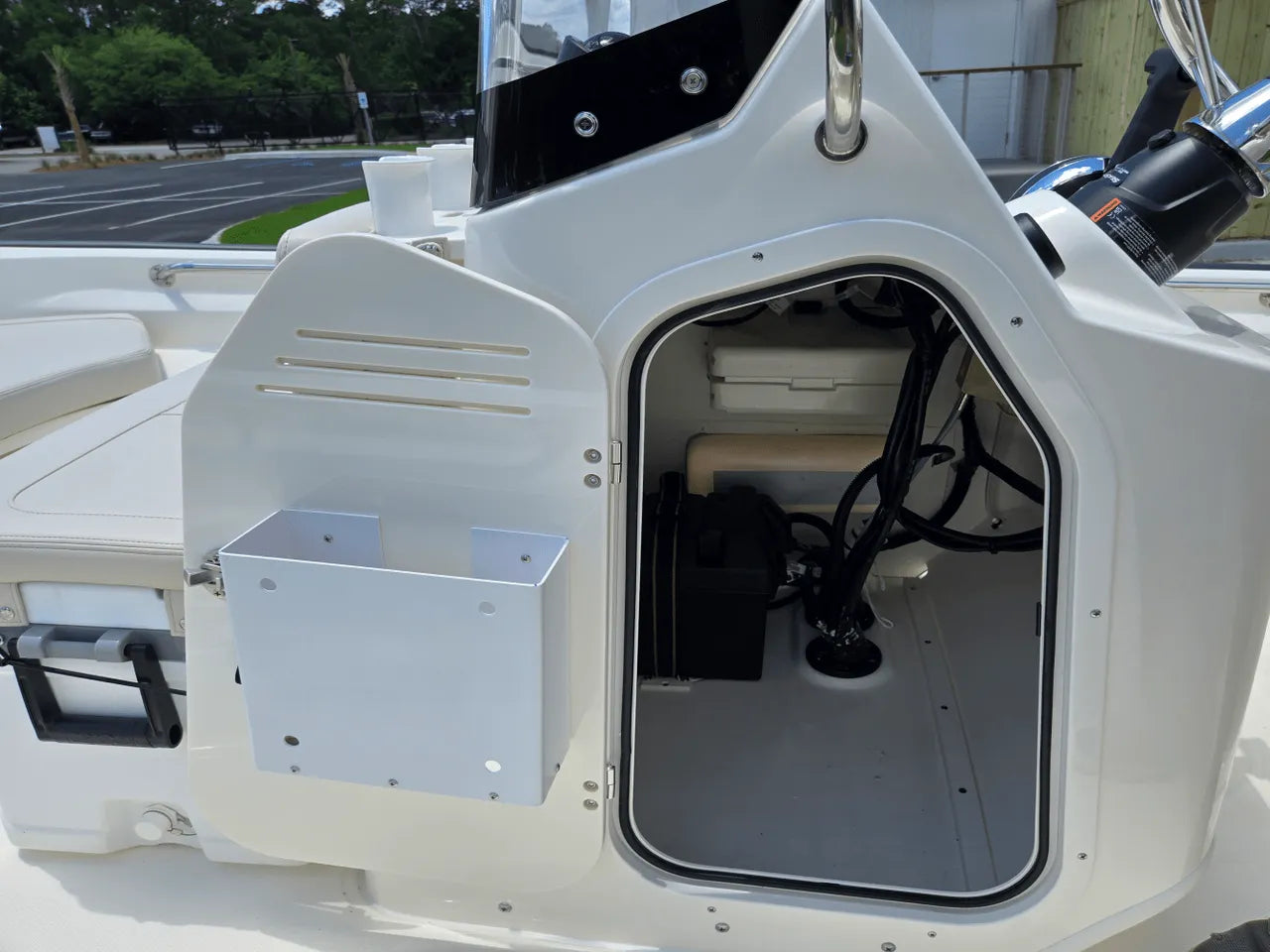 2025 Boston Whaler 170 Montauk 17.0 feet, Clearwater, Florida #9