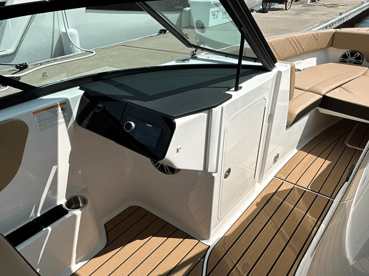 2025 Sea Ray SDX 270 Outboard 27.0 feet, Clearwater, Florida #9