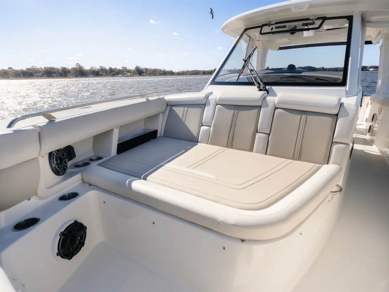 2025 Boston Whaler 350 Realm 35.0 feet, Clearwater, Florida #33