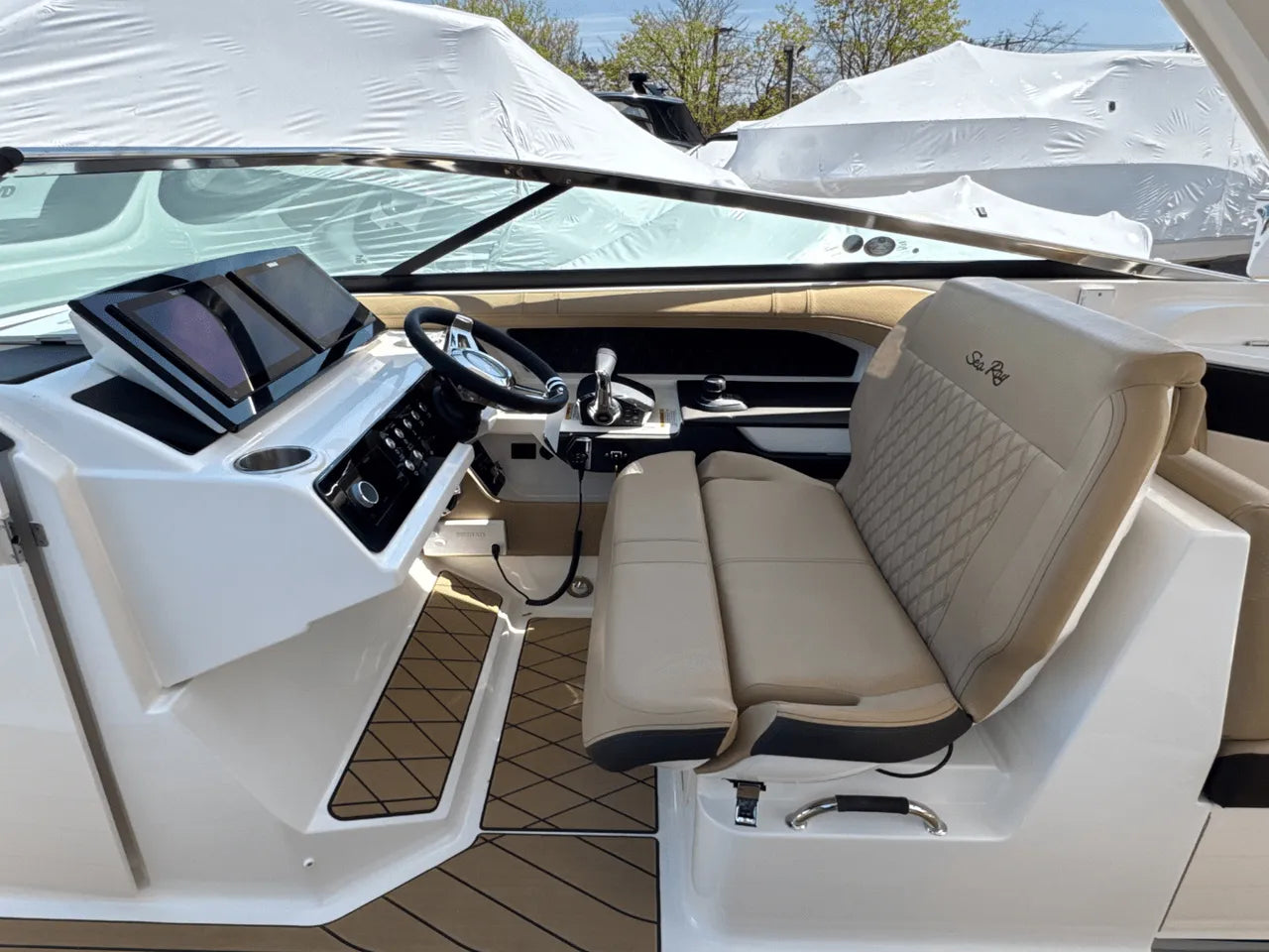 2025 Sea Ray SLX 310 Outboard 31.0 feet, Clearwater, Florida #57