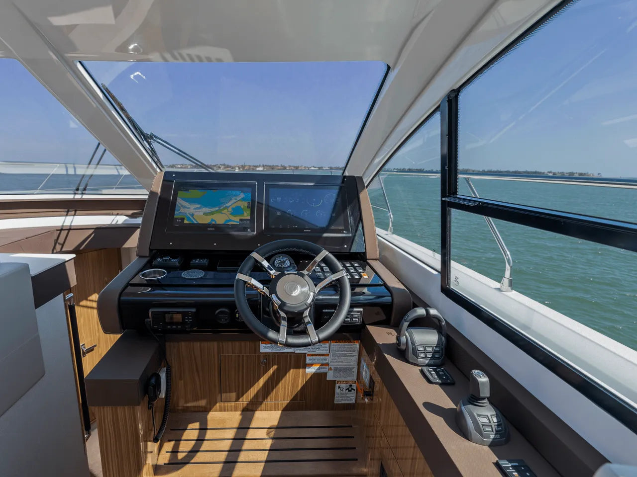 2024 Cruisers Yachts 50 Cantius 50.0 feet, Clearwater, Florida #10