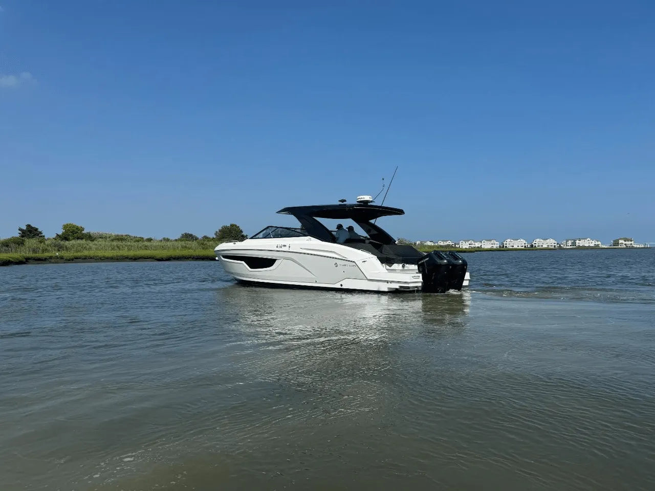 2025 Cruisers Yachts 34 GLS Outboard 34.0 feet, Clearwater, Florida #54
