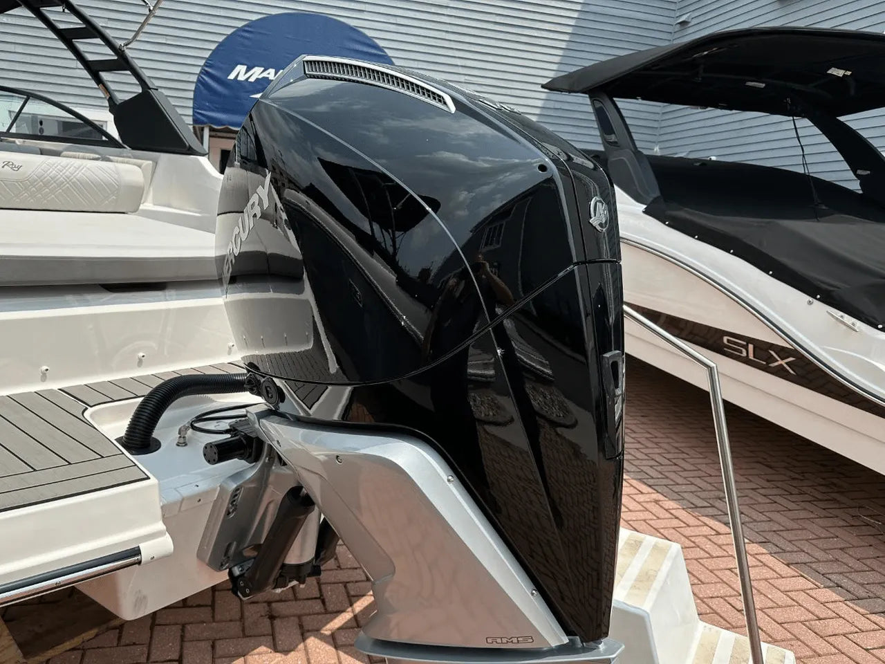 2025 Sea Ray SDX 250 Outboard 25.0 feet, Clearwater, Florida #9