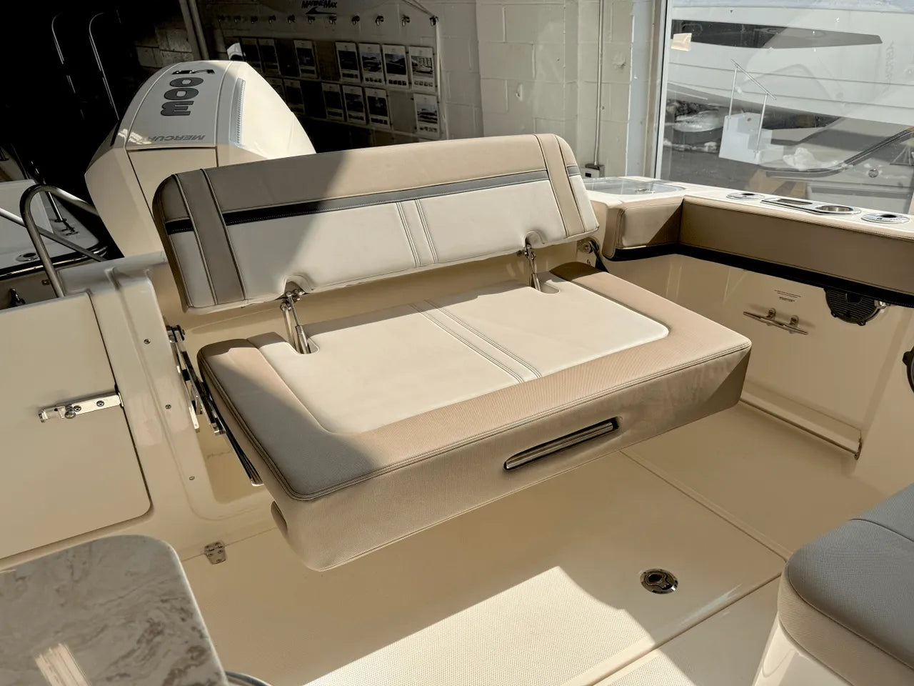 2025 Boston Whaler 240 Vantage 24.0 feet, Clearwater, Florida #16