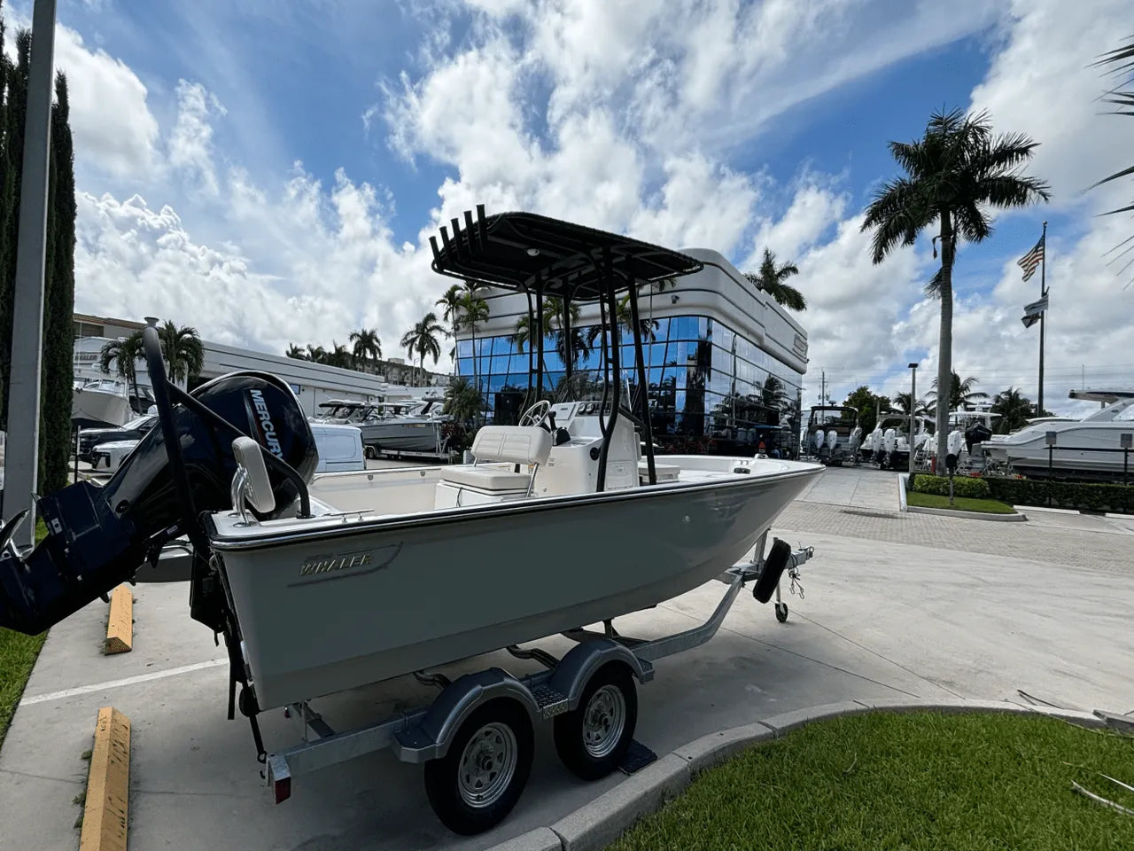 2025 Boston Whaler 190 Montauk 19.0 feet, Clearwater, Florida #5