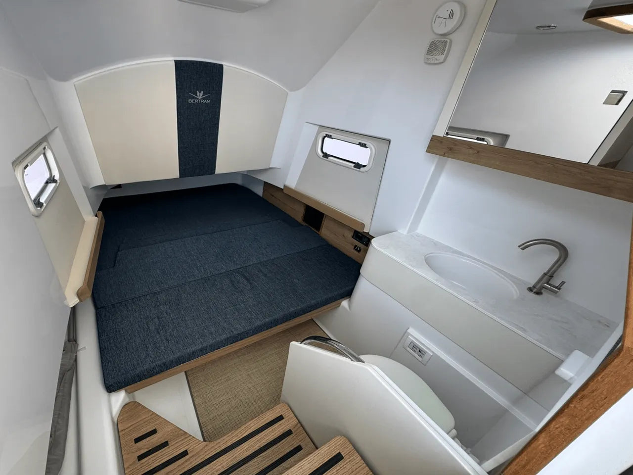 2025 Bertram 34CC 34.0 feet, Clearwater, Florida #19