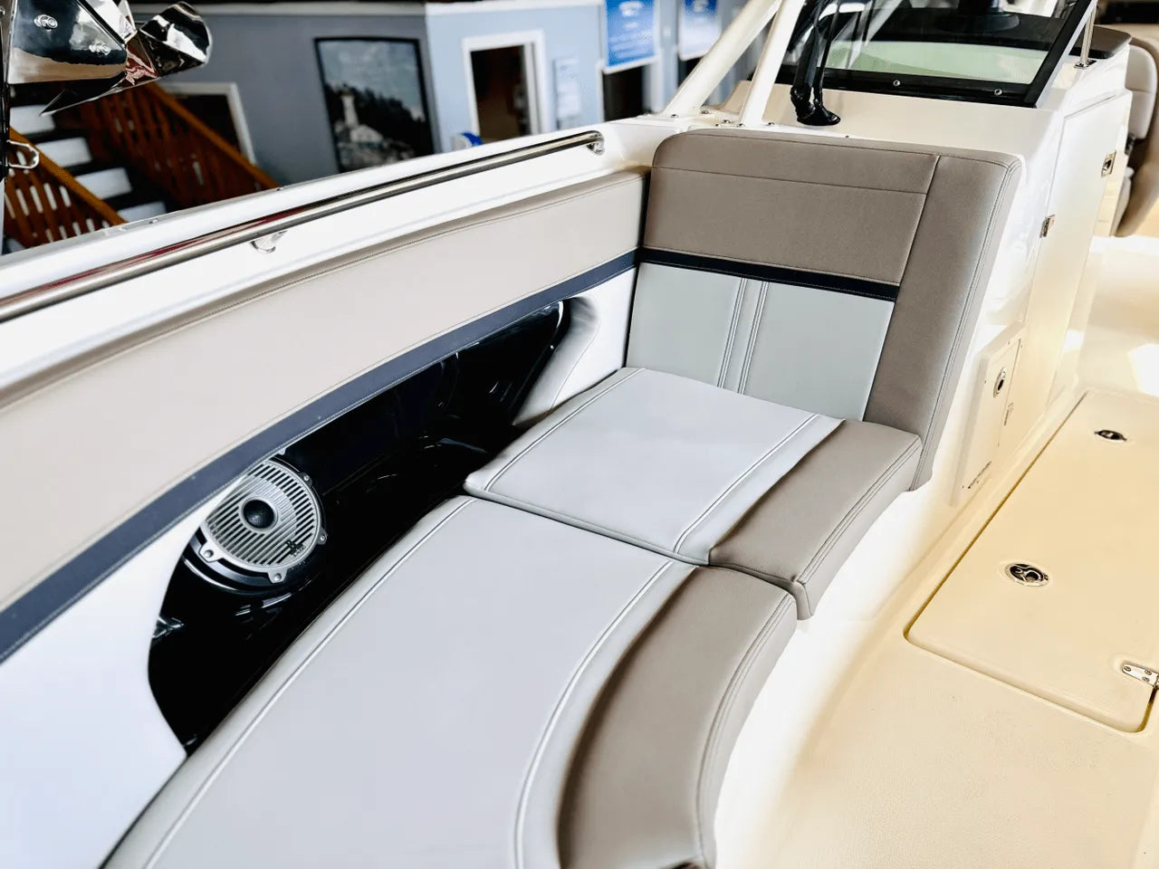 2025 Boston Whaler 240 Vantage 24.0 feet, Clearwater, Florida #47