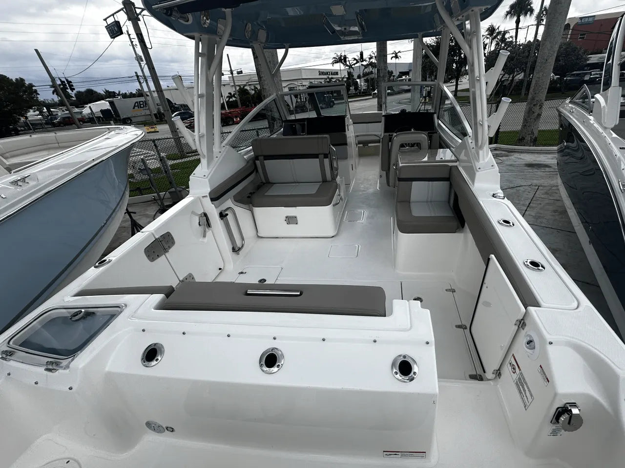2026 Boston Whaler 280 Vantage 28.0 feet, Clearwater, Florida #8
