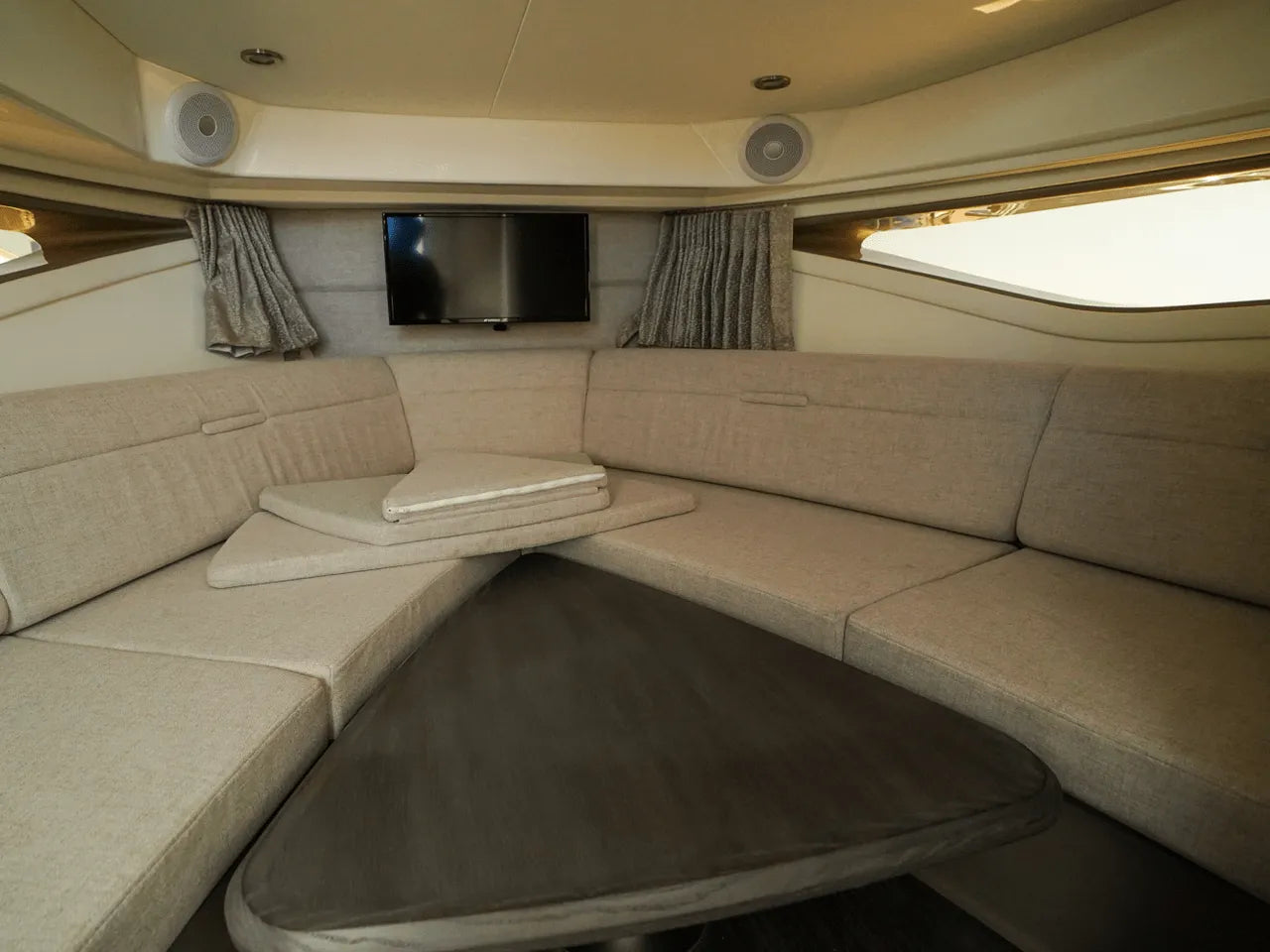 2025 Sea Ray Sundancer 320 Outboard 32.0 feet, Clearwater, Florida #37
