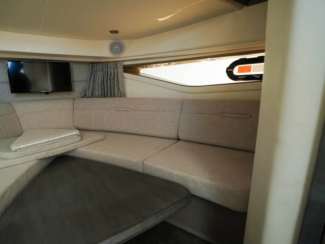 2025 Sea Ray Sundancer 320 Outboard 32.0 feet, Clearwater, Florida #36