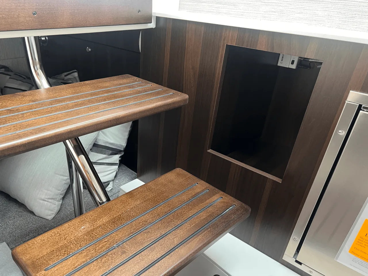 2025 Cruisers Yachts 34 GLS 34.0 feet, Clearwater, Florida #48