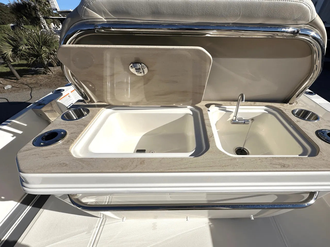 2025 Boston Whaler 280 Dauntless 28.0 feet, Clearwater, Florida #11