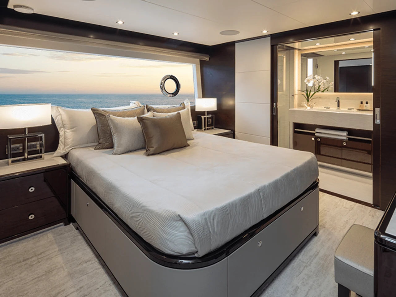 2027 Ocean Alexander 37L 120.0 feet, Clearwater, Florida #34