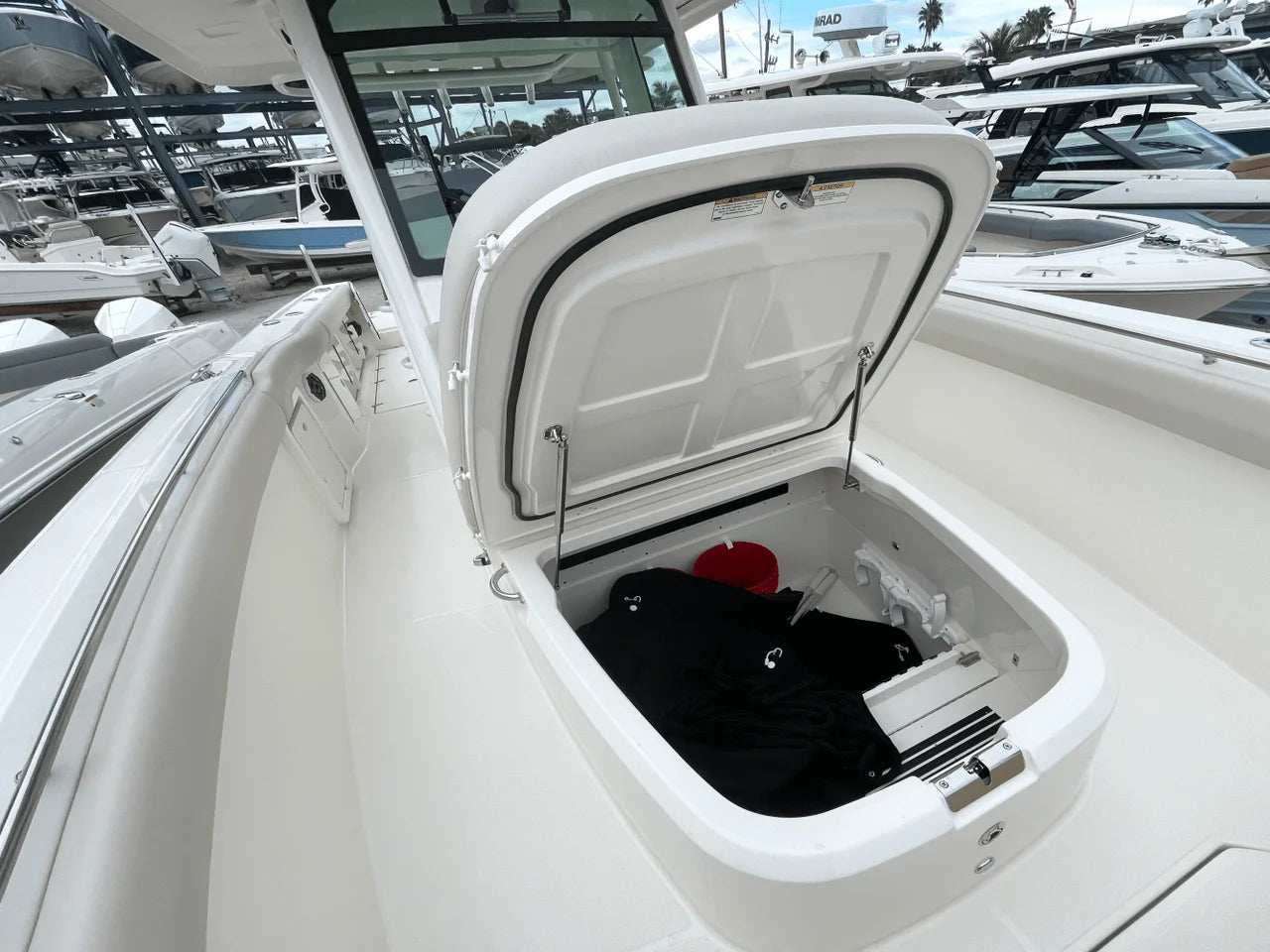 2025 Boston Whaler 330 Outrage 33.0 feet, Clearwater, Florida #30