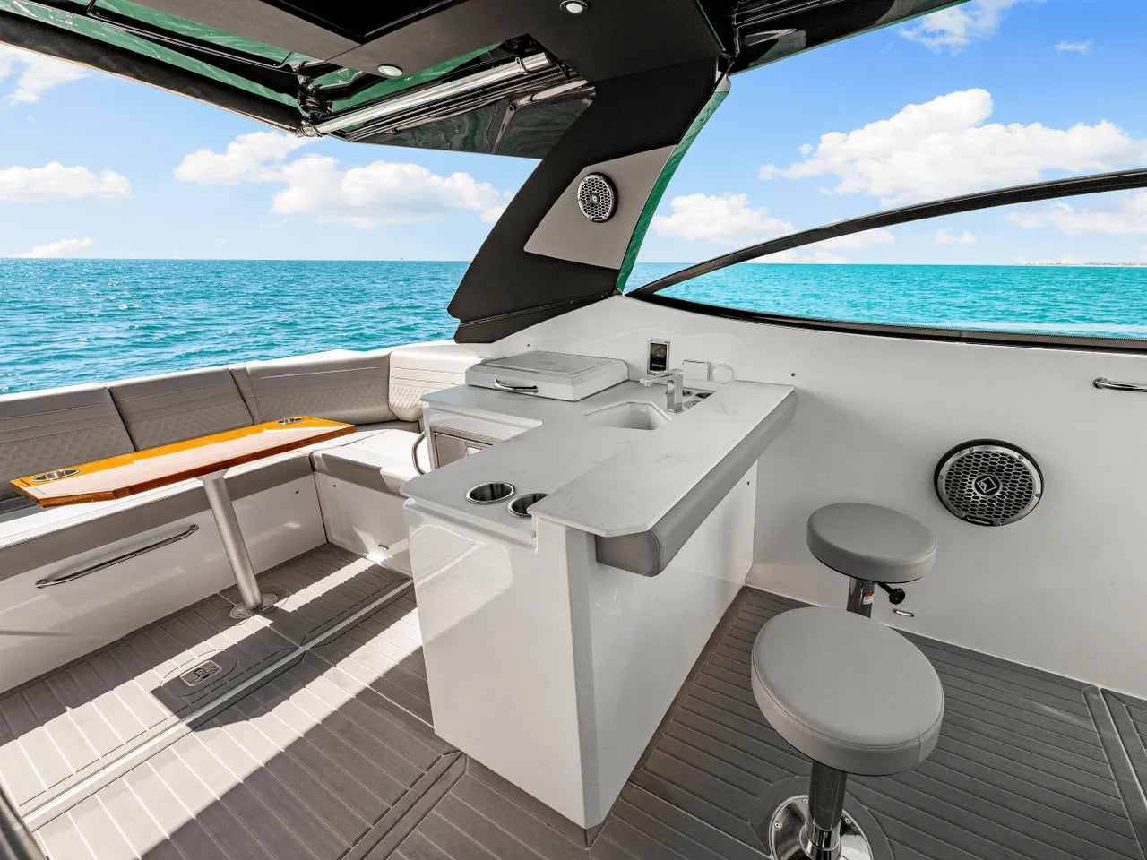2025 Cruisers Yachts 38 GLS Outboard 38.0 feet, Clearwater, Florida #15