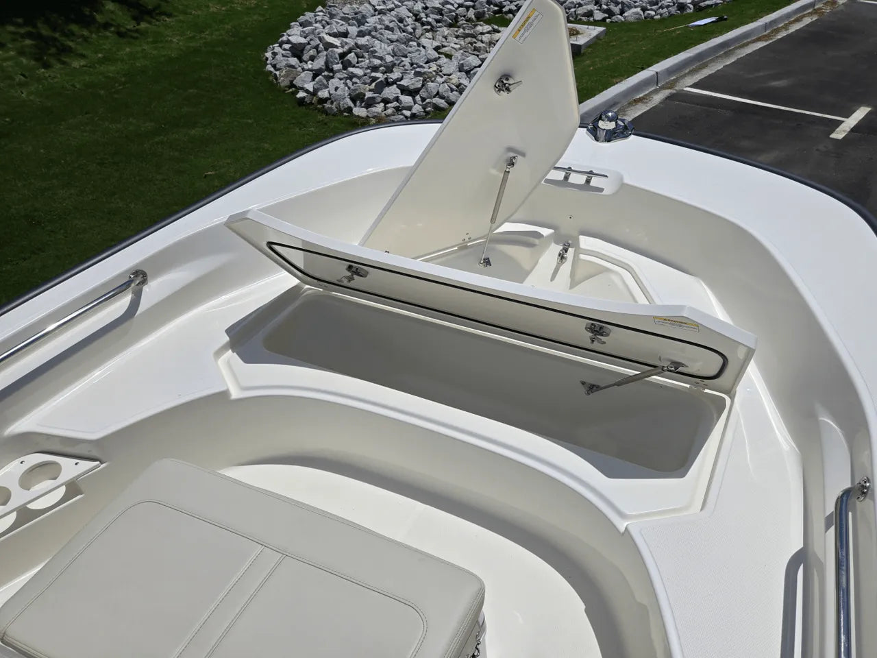 2025 Boston Whaler 170 Montauk 17.0 feet, Clearwater, Florida #14