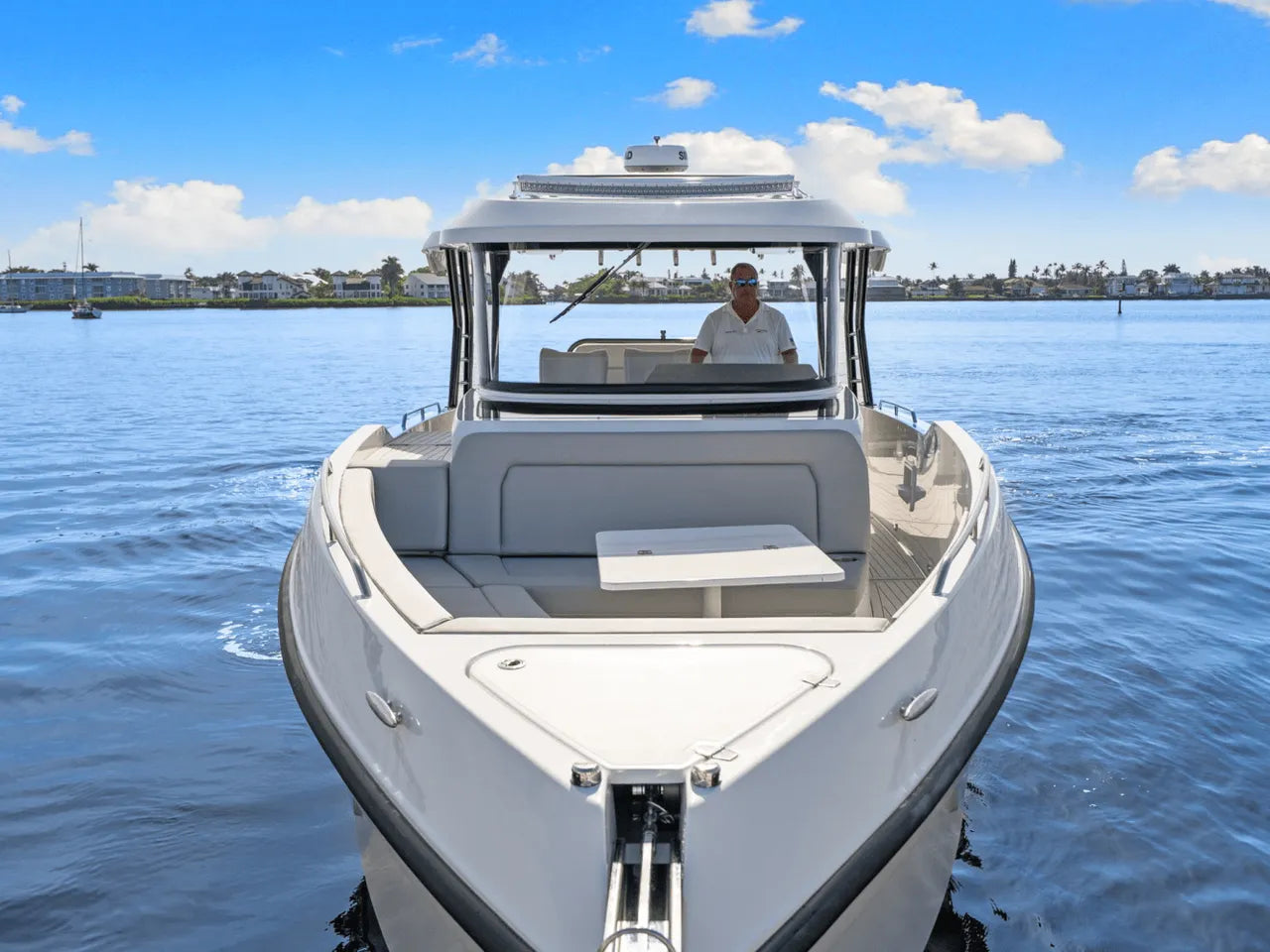 2026 Cruisers Yachts 38 VTR 38.0 feet, Clearwater, Florida #7