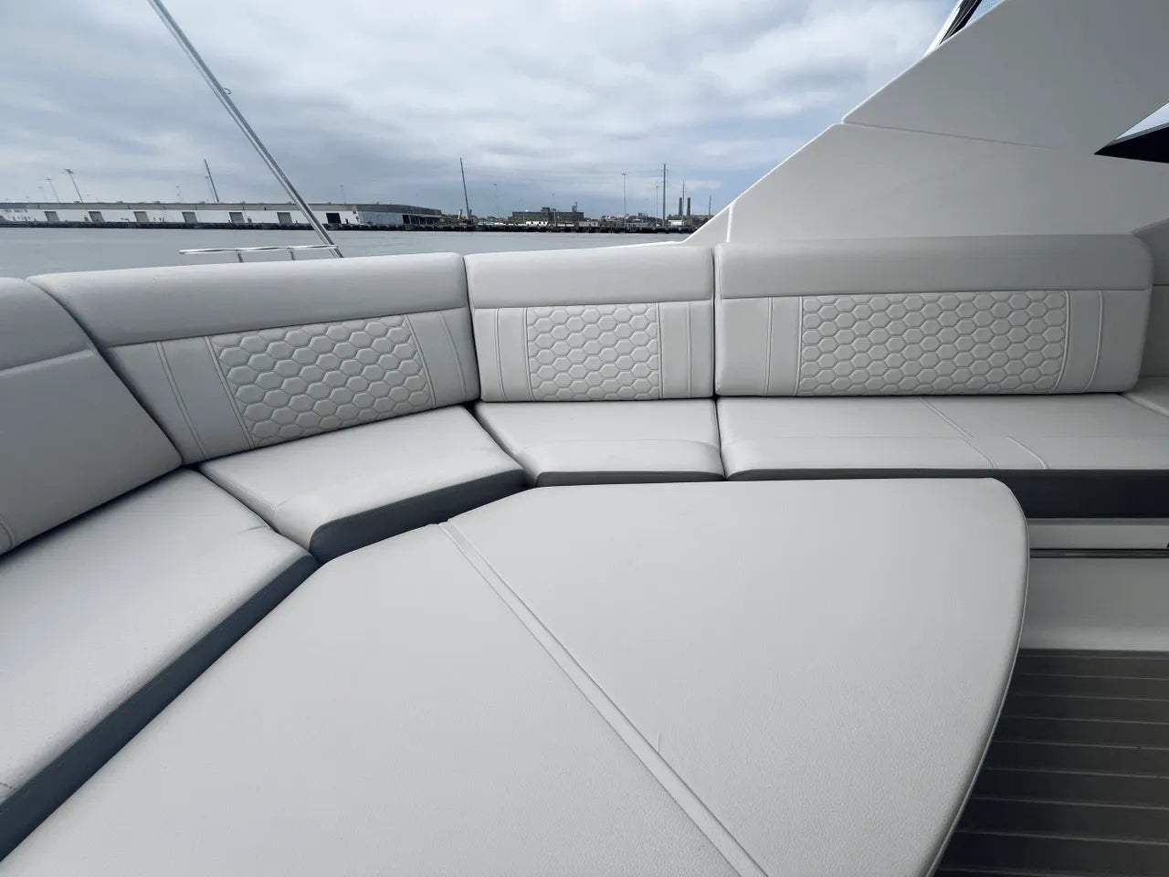 2025 Sea Ray Sundancer 320 Outboard 32.0 feet, Clearwater, Florida #20