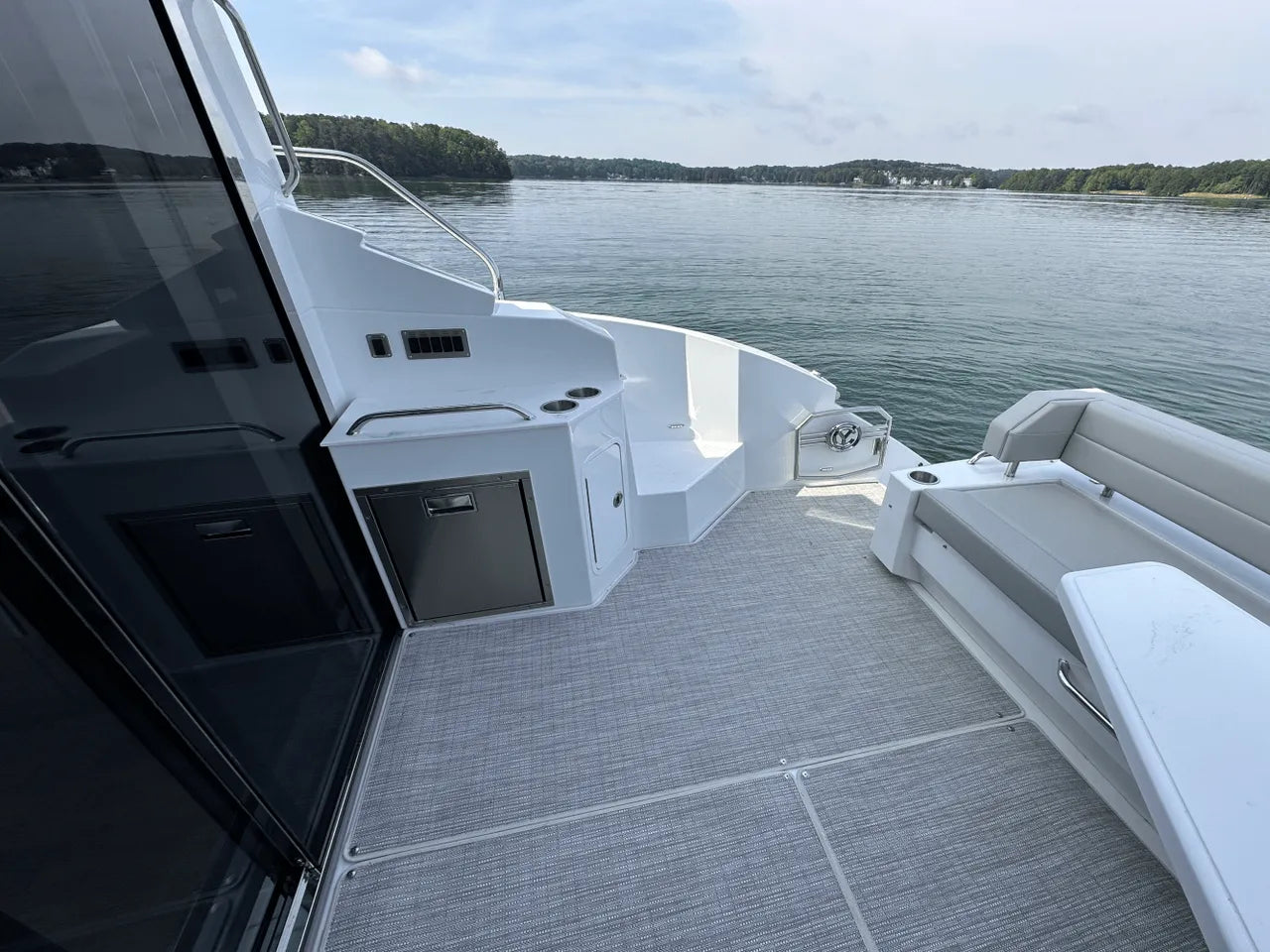 2025 Cruisers Yachts 46 Cantius 46.0 feet, Clearwater, Florida #31