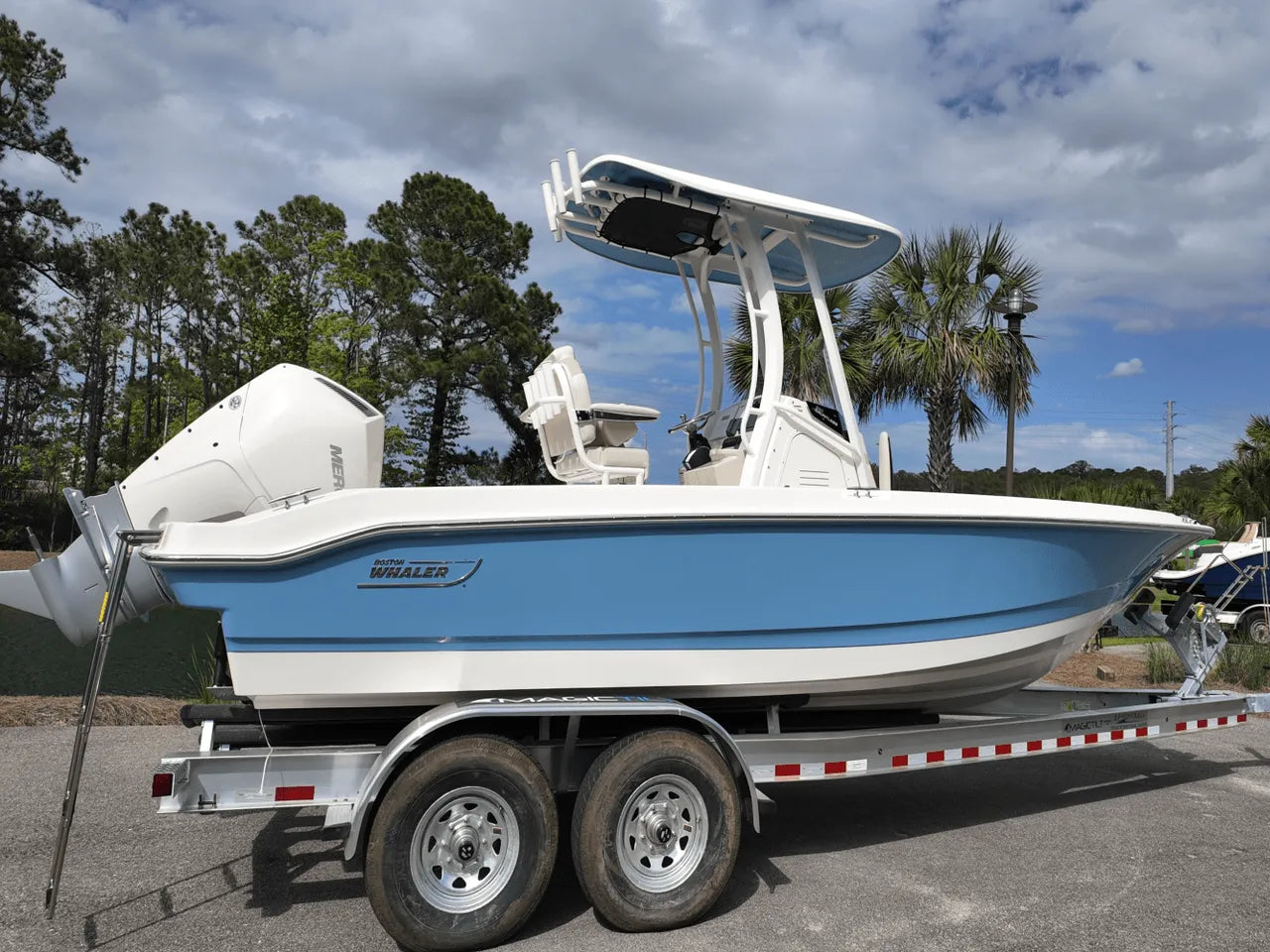 2025 Boston Whaler 220 Dauntless 22.0 feet, Clearwater, Florida #2