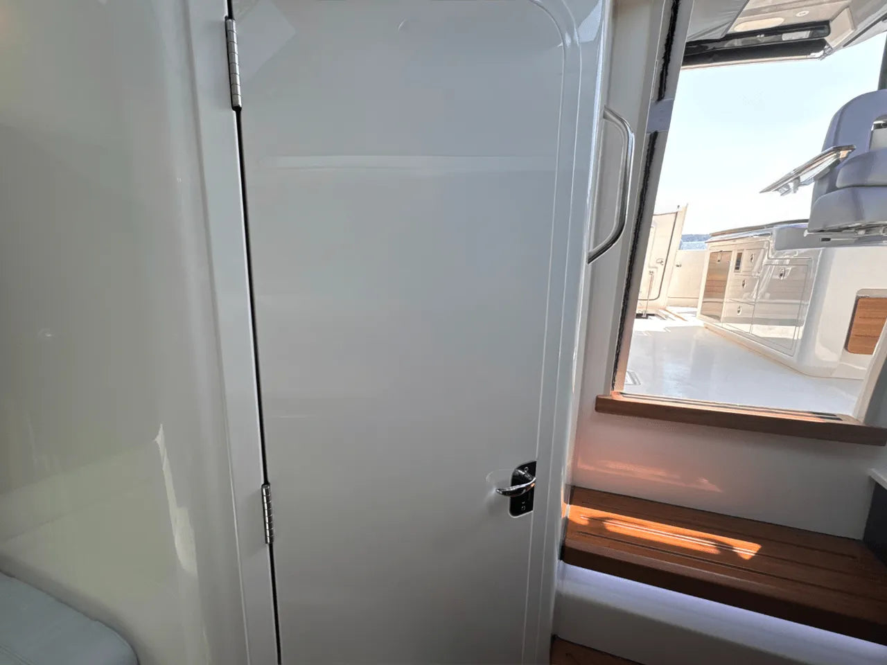 2025 Boston Whaler 380 Realm 38.0 feet, Clearwater, Florida #66