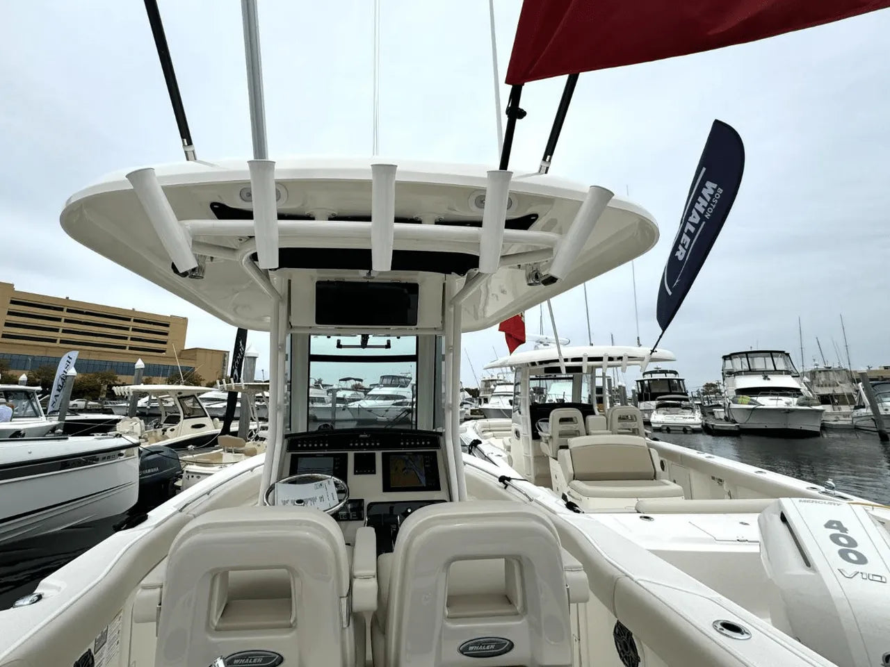 2025 Boston Whaler 280 Outrage 28.0 feet, Clearwater, Florida #16