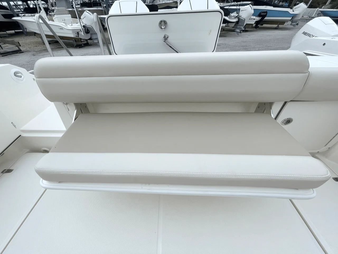 2025 Boston Whaler 330 Outrage 33.0 feet, Clearwater, Florida #13