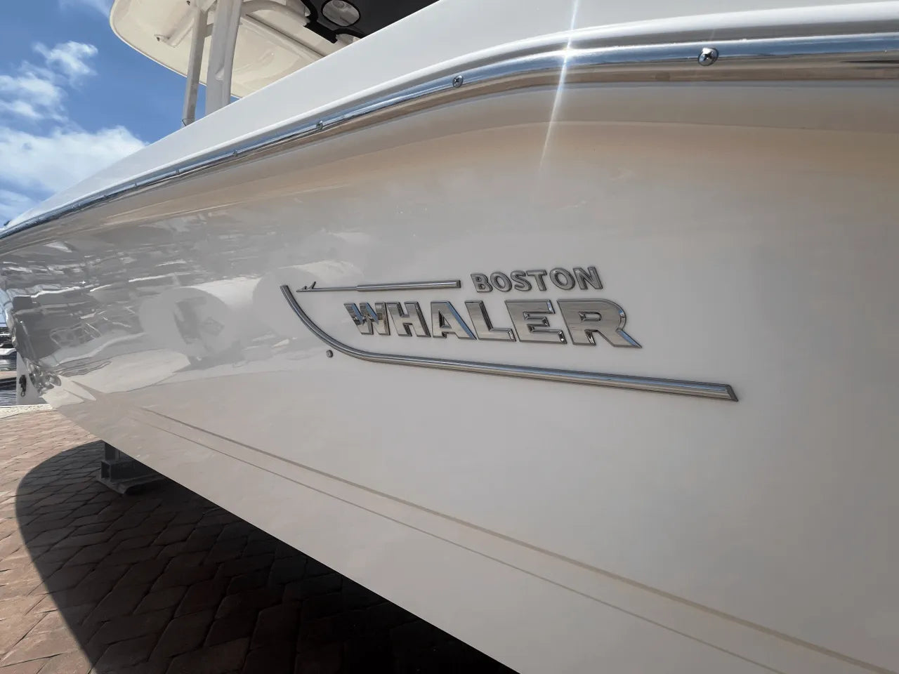2025 Boston Whaler 250 Dauntless 25.0 feet, Clearwater, Florida #26