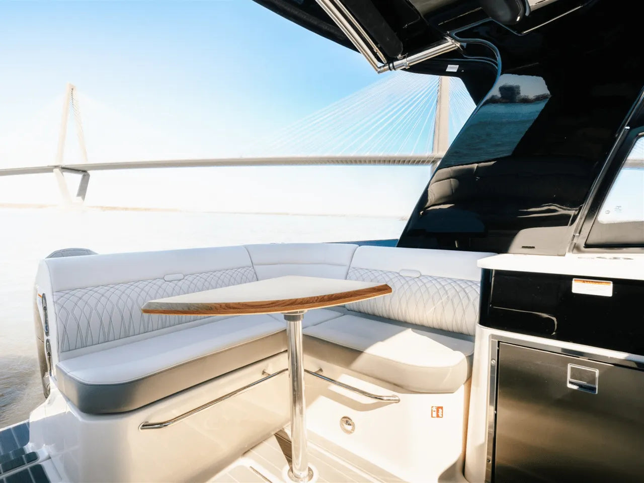 2025 Sea Ray Sundancer 370 Outboard 37.0 feet, Clearwater, Florida #11