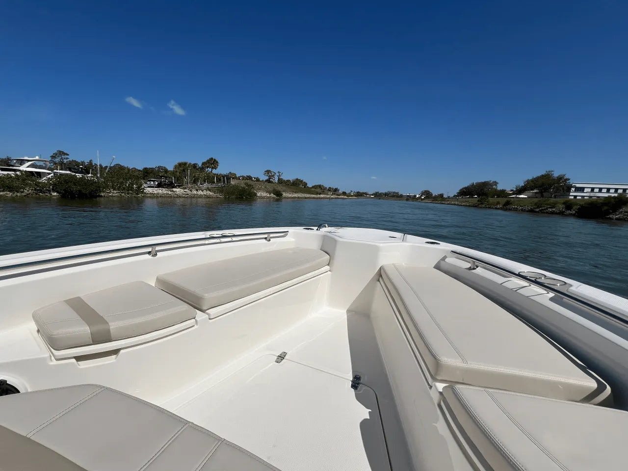 2025 Boston Whaler 280 Dauntless 28.0 feet, Clearwater, Florida #40