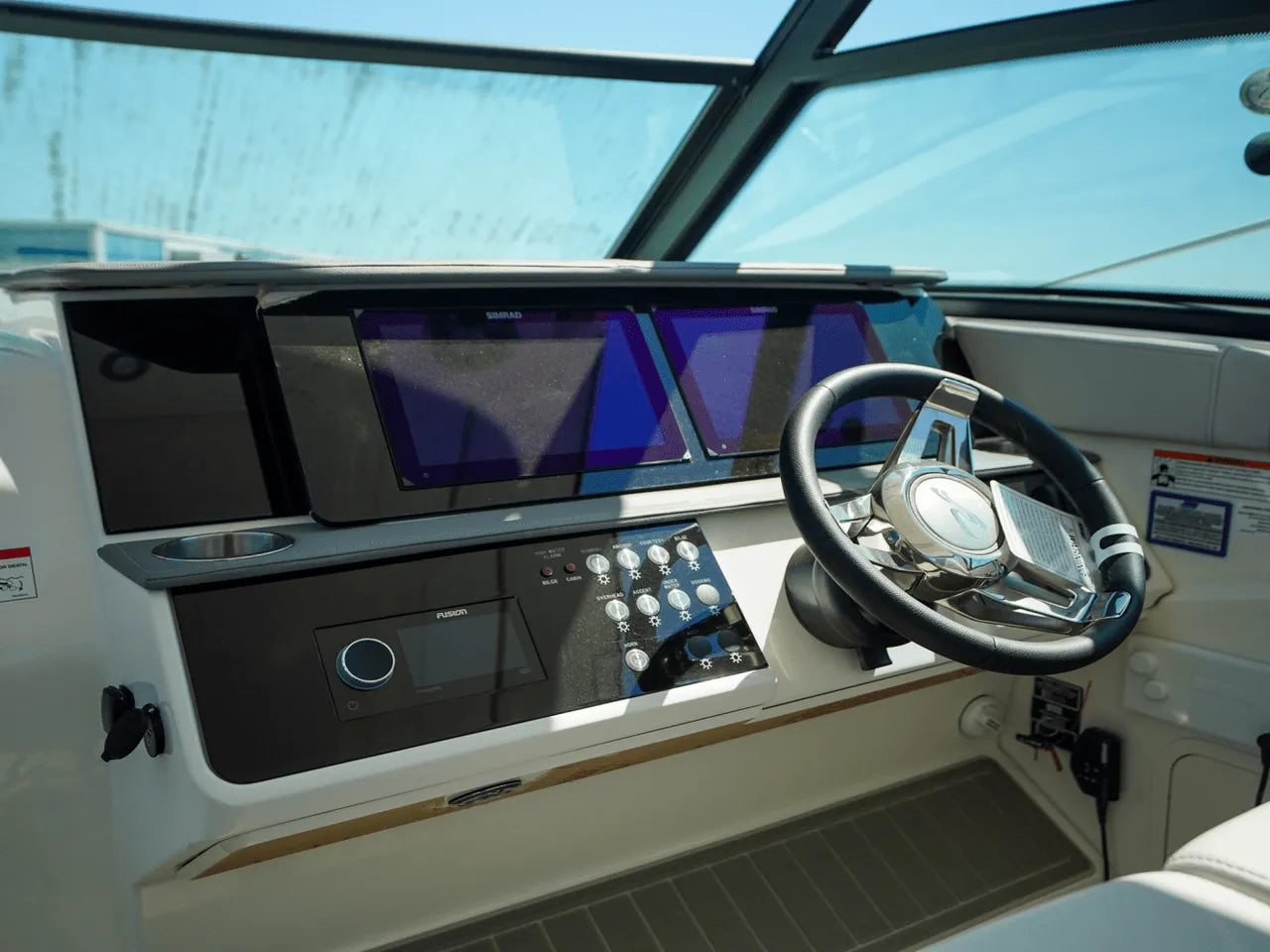 2025 Sea Ray Sundancer 320 Outboard 32.0 feet, Clearwater, Florida #23