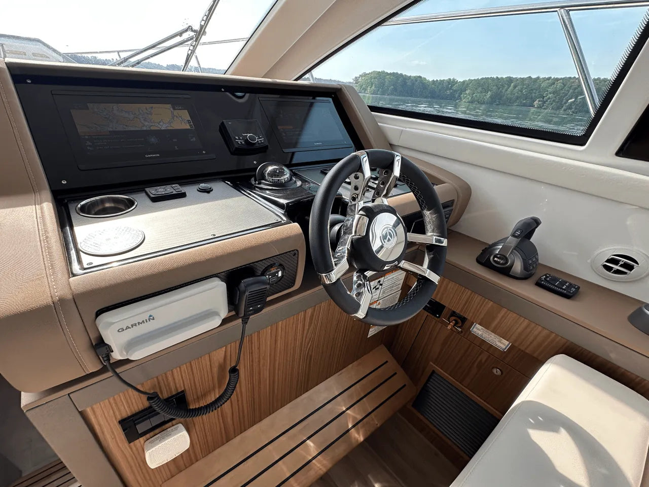 2025 Cruisers Yachts 46 Cantius 46.0 feet, Clearwater, Florida #26