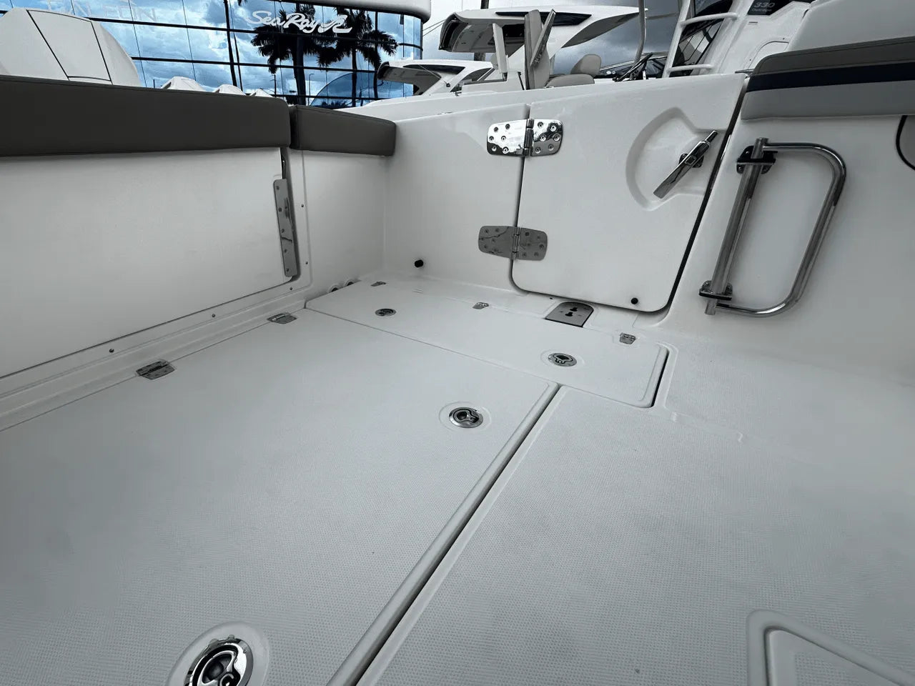 2026 Boston Whaler 280 Vantage 28.0 feet, Clearwater, Florida #11