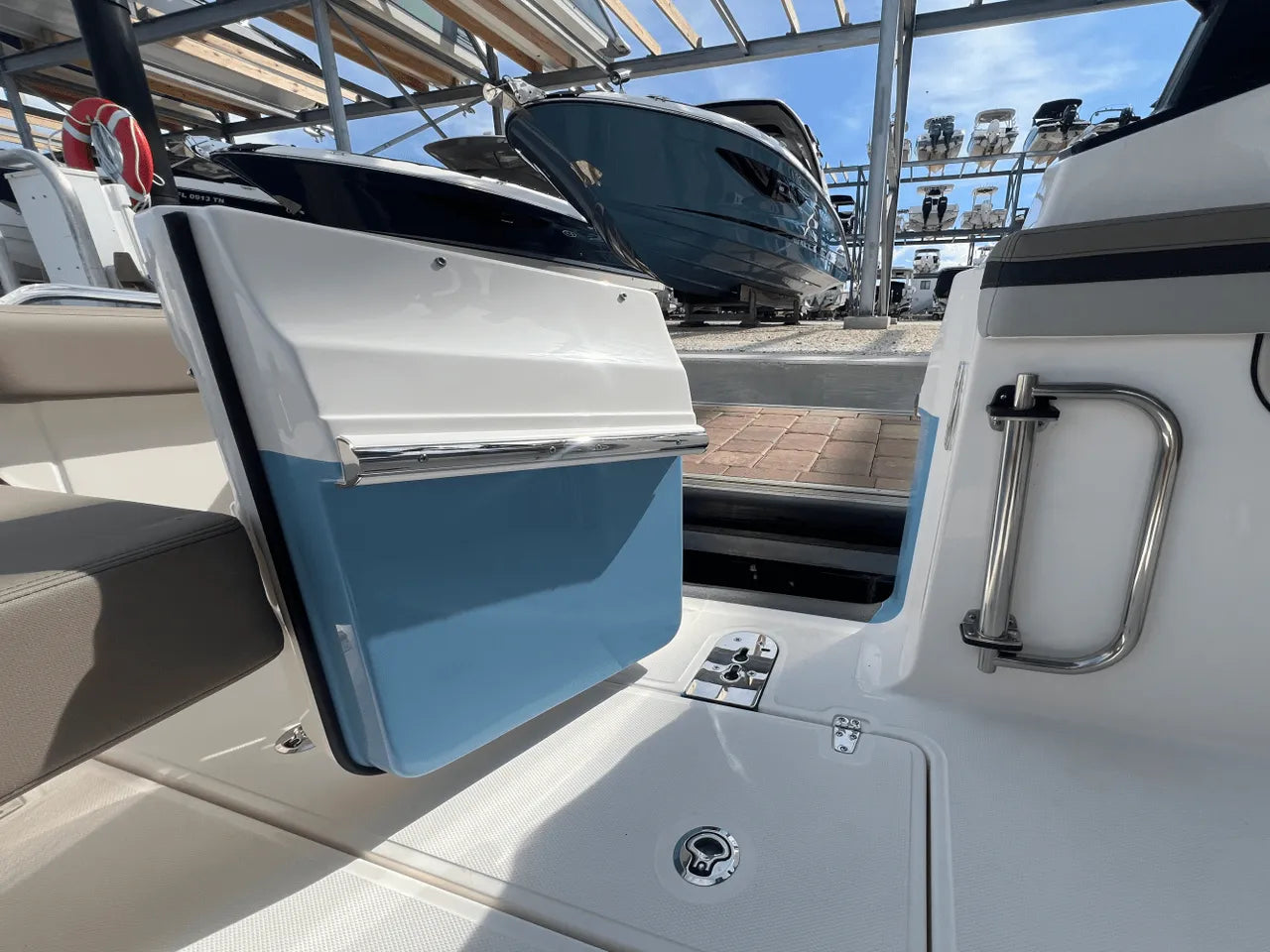2026 Boston Whaler 280 Vantage 28.0 feet, Clearwater, Florida #44