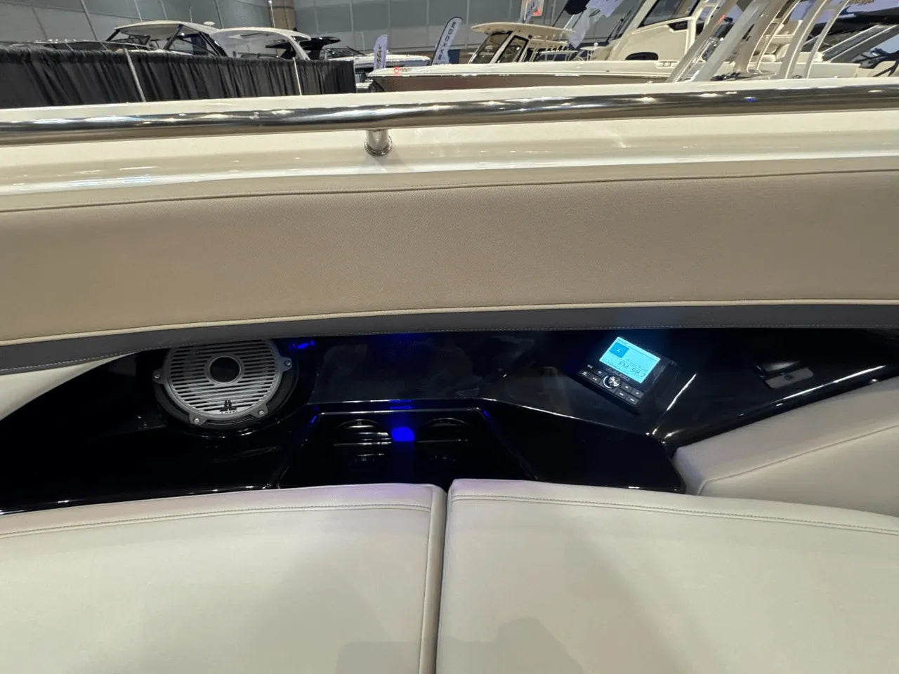 2025 Boston Whaler 280 Vantage 28.0 feet, Clearwater, Florida #29