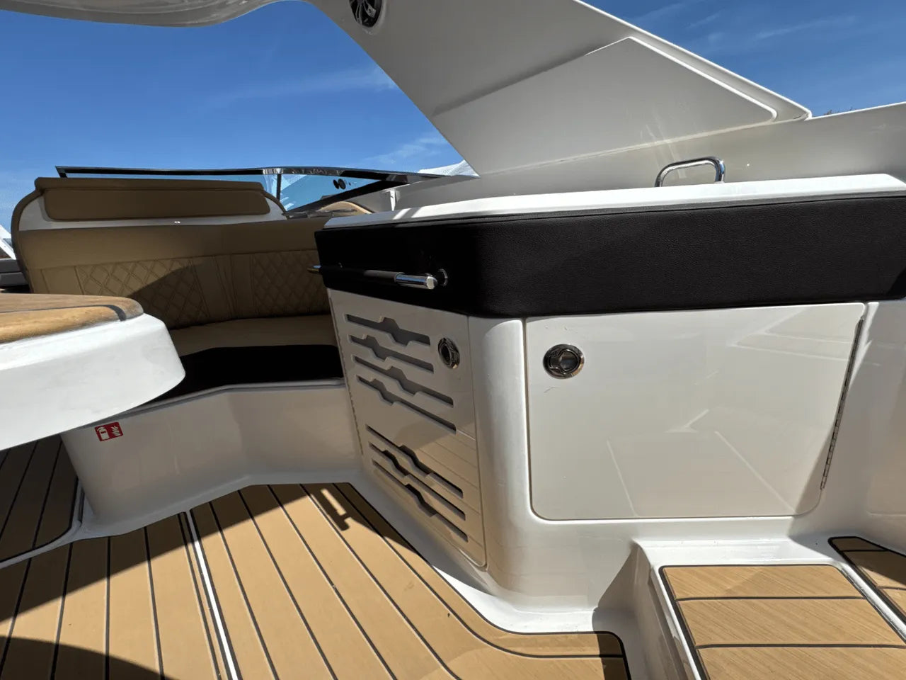 2025 Sea Ray SLX 310 Outboard 31.0 feet, Clearwater, Florida #27