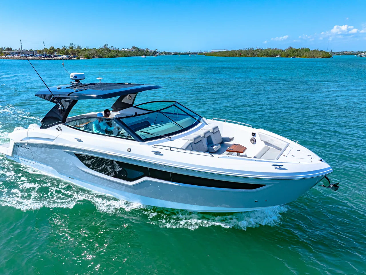 2025 Cruisers Yachts 38 GLS Outboard 38.0 feet, Clearwater, Florida #6