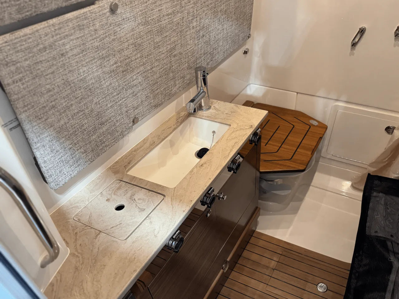 2025 Boston Whaler 360 Outrage 36.0 feet, Clearwater, Florida #36