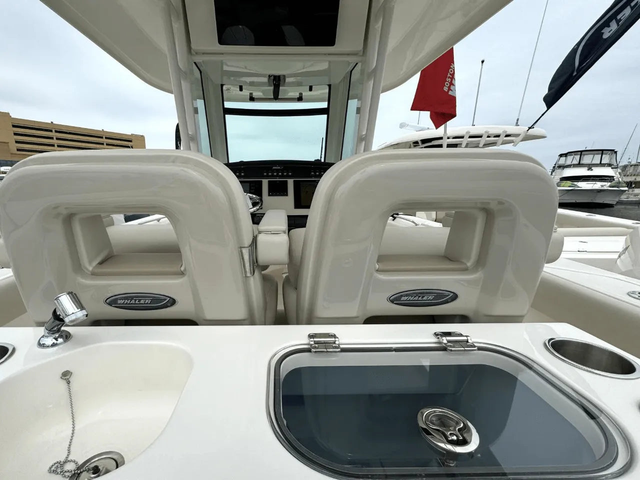 2025 Boston Whaler 280 Outrage 28.0 feet, Clearwater, Florida #15