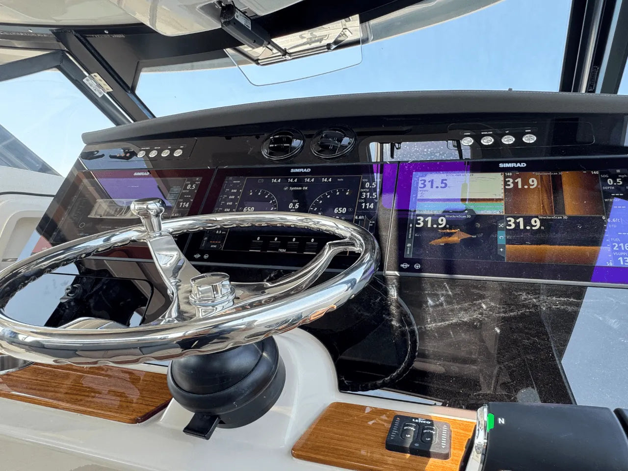2025 Boston Whaler 380 Realm 38.0 feet, Clearwater, Florida #38