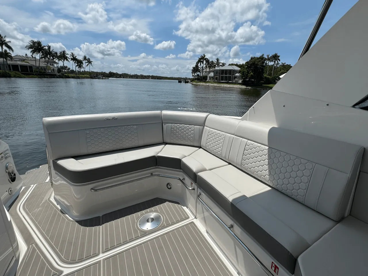 2025 Sea Ray Sundancer 320 Outboard 32.0 feet, Clearwater, Florida #33