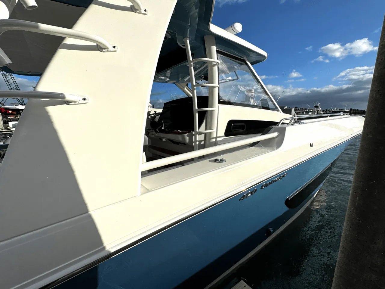 2025 Boston Whaler 420 Outrage 42.0 feet, Clearwater, Florida #40