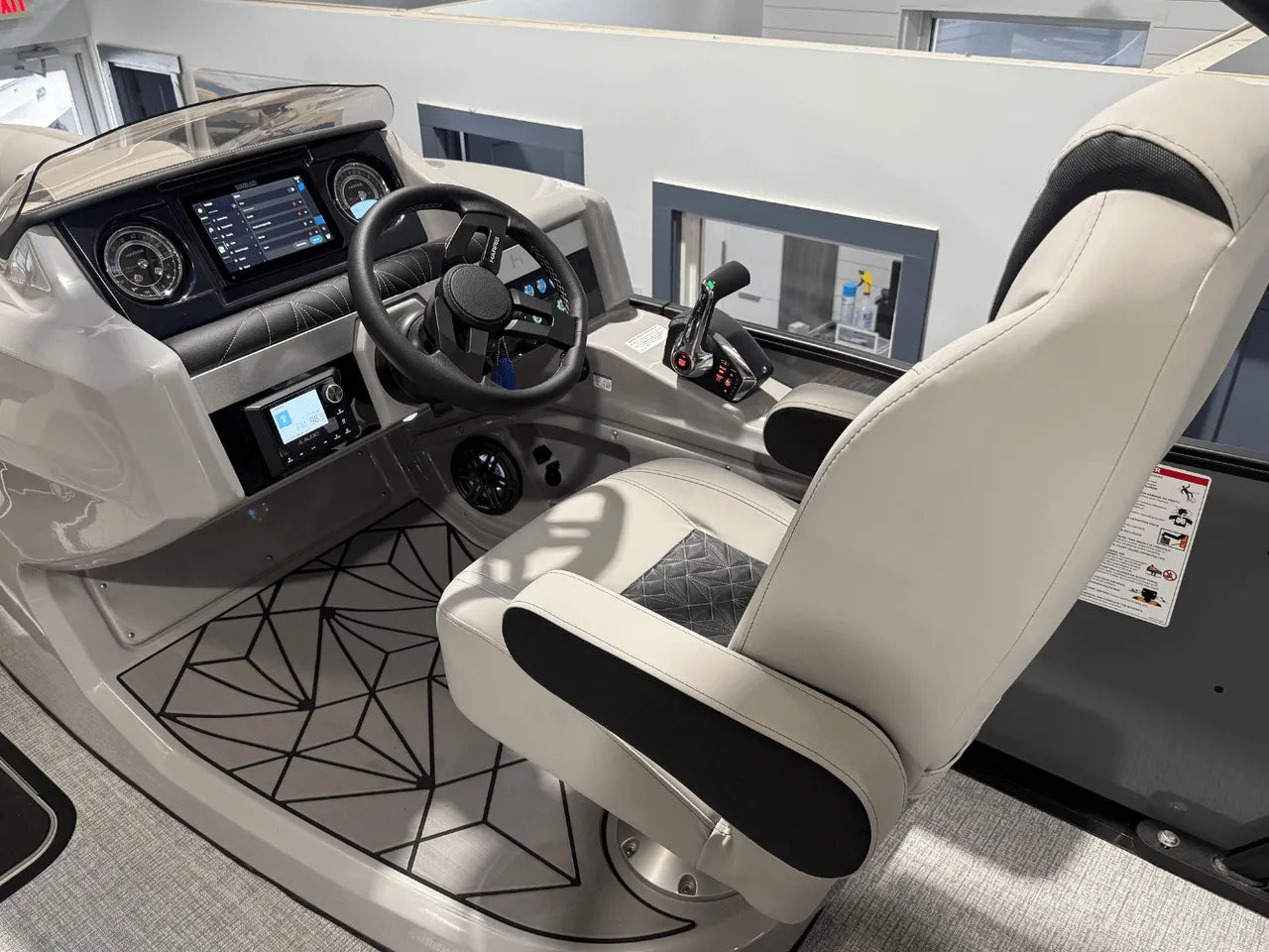 2025 Harris 230 Grand Mariner 23.0 feet, Clearwater, Florida #17