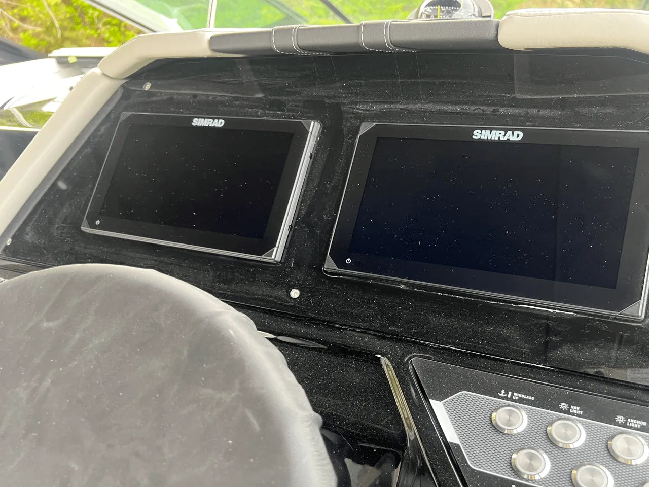 2025 Cruisers Yachts 34 GLS 34.0 feet, Clearwater, Florida #37