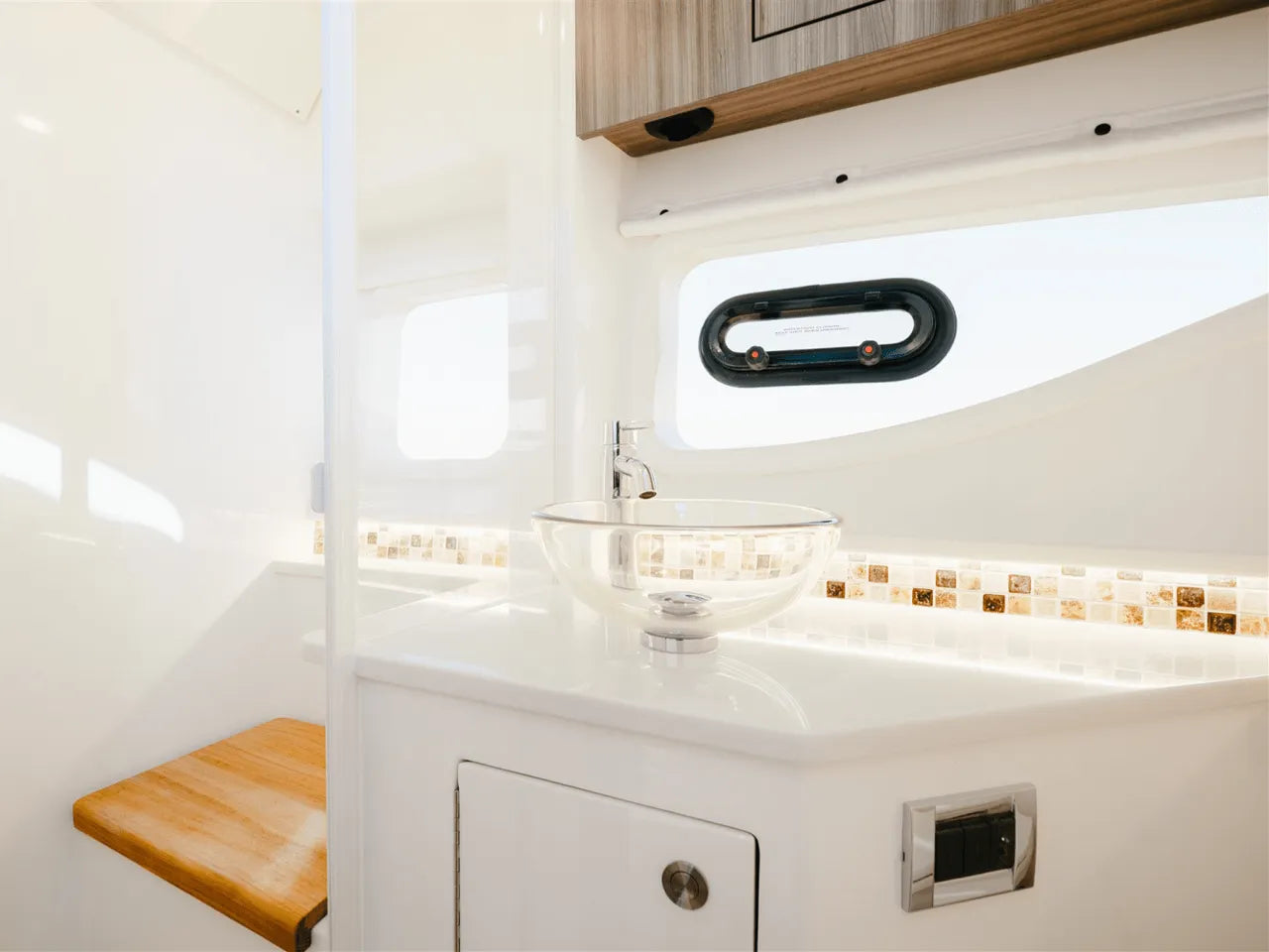 2025 Sea Ray Sundancer 370 Outboard 37.0 feet, Clearwater, Florida #22
