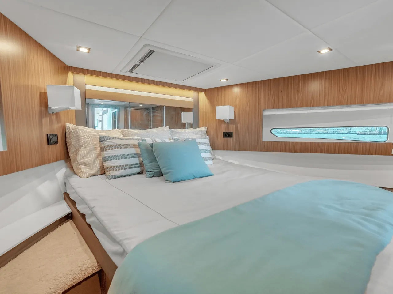 2025 Cruisers Yachts 46 Cantius 46.0 feet, Clearwater, Florida #52
