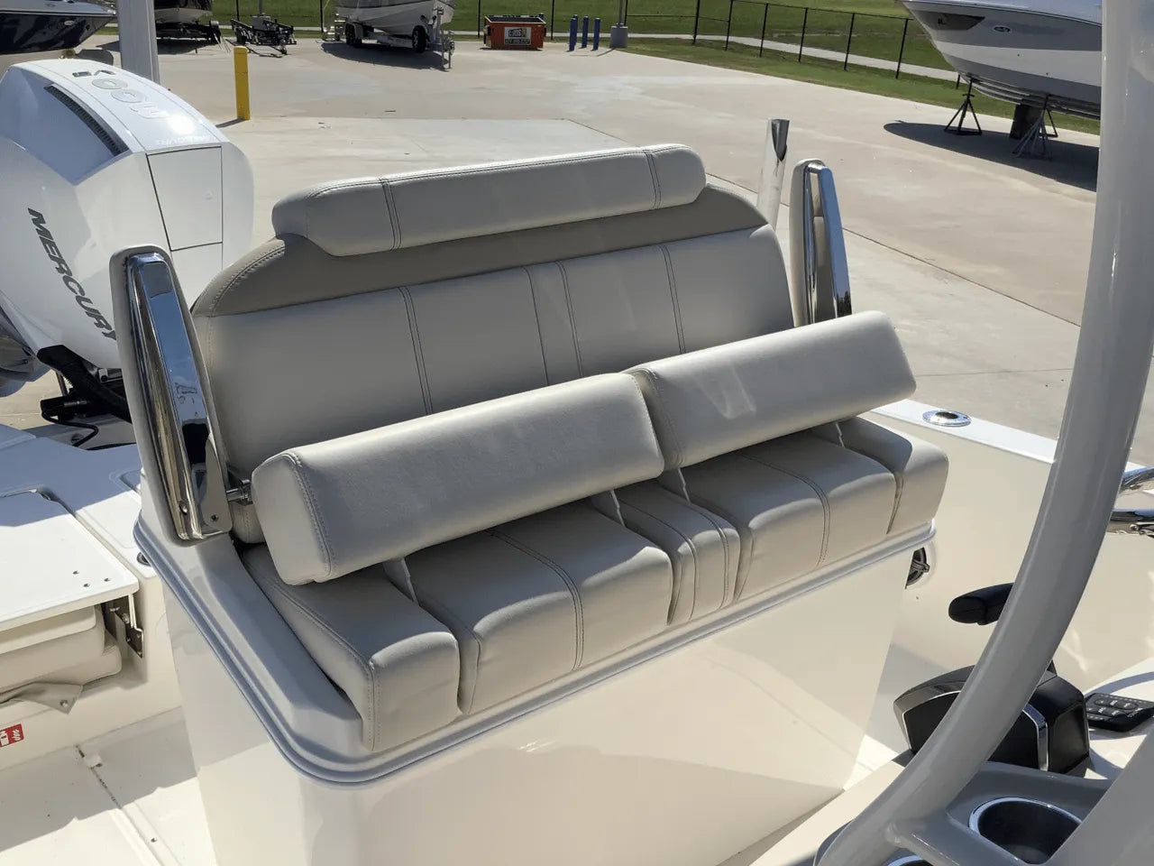 2026 Boston Whaler 250 Dauntless 25.0 feet, Clearwater, Florida #17
