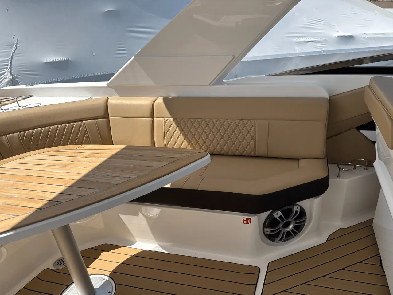 2025 Sea Ray SLX 310 Outboard 31.0 feet, Clearwater, Florida #40
