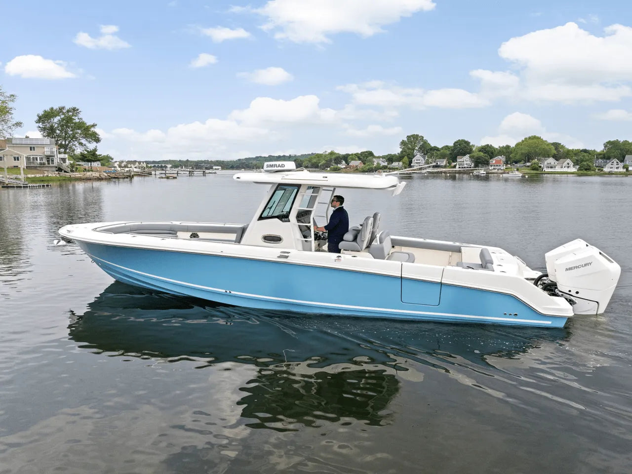 2025 Boston Whaler 330 Outrage 33.0 feet, Clearwater, Florida #2