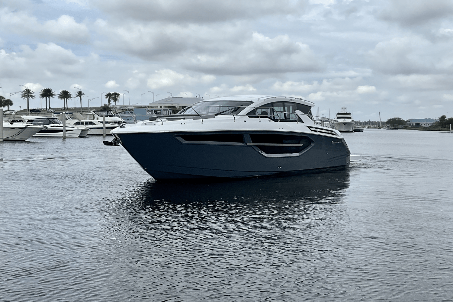 2024 Cruisers Yachts 42 Cantius 42.0 feet, Clearwater, Florida #8